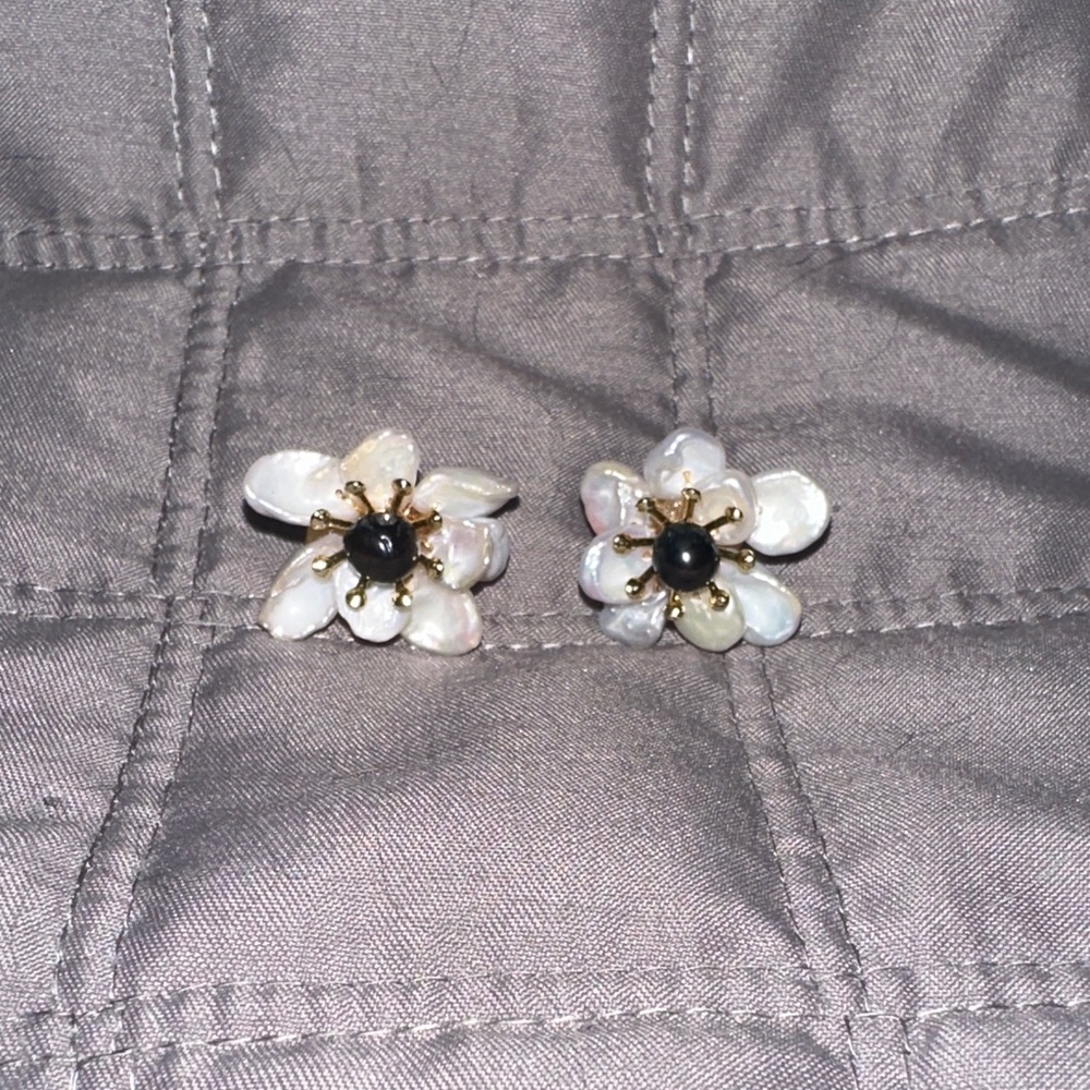 Floral Pearl Petal Stud Earrings with Black Center